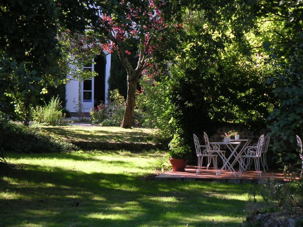 Domaine De Bassibe Bed & Breakfast Ségos Dış mekan fotoğraf