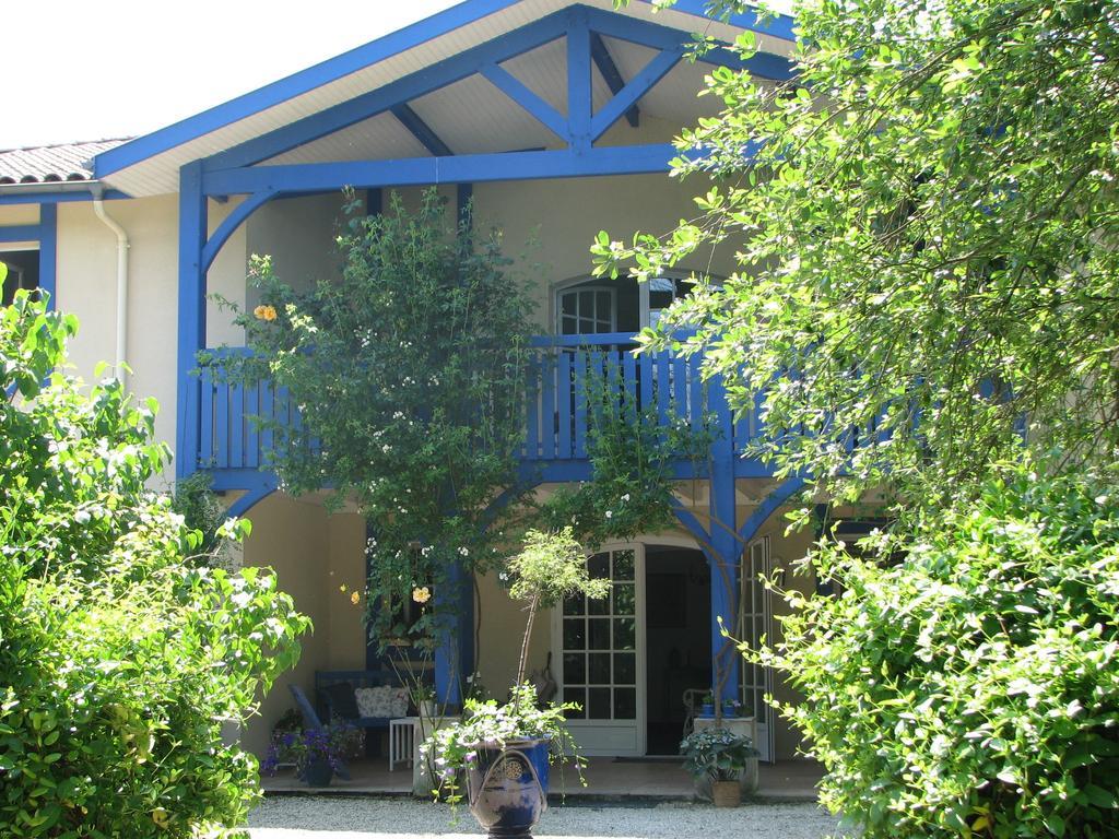 Domaine De Bassibe Bed & Breakfast Ségos Dış mekan fotoğraf